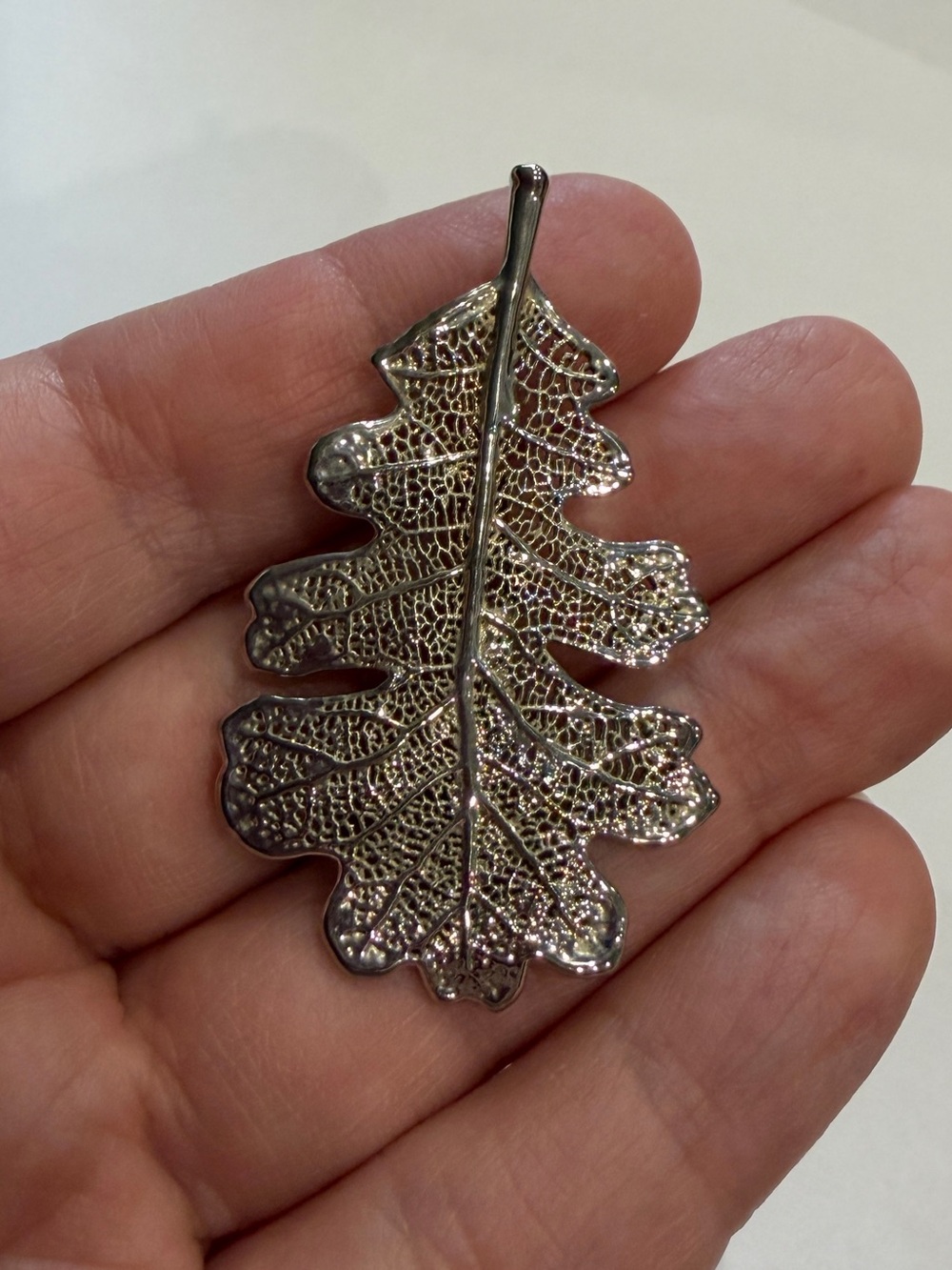 Hand Crafted Silver Oak Leaf Necklace Pendant/brooch